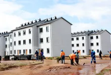 HANDOVER OF GOVERNMENT-SUBSIDIZED HOUSES IN BLUEGUM VIEW AND HELDERWYK EXT 8